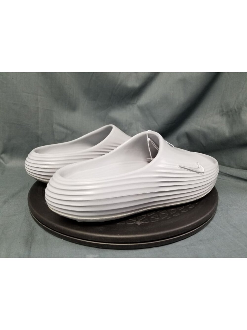 Nike ReactX Rejuven8 Slides HV4479 002 Wolf Grey Men's Size 7 NEW W/TAGS! - Picture 8 of 11